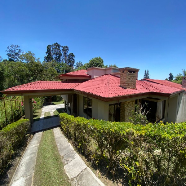 Galeria VENTA DE HERMOSA CASA EN CORONADO
